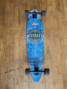 D Street  Long Bord