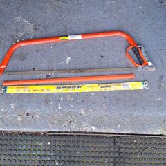 bow saw and extra blade