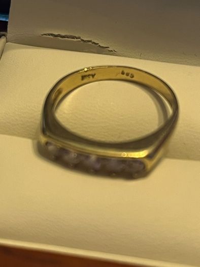Eternity Ring .. Diamond & 14ct Gold