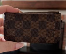 LV key pouch