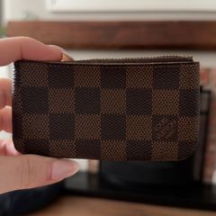 LV key pouch
