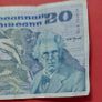 Irish 1987  "YEATS" Twenty pound note in .Fine condition Image 3