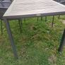 garden table Image 4