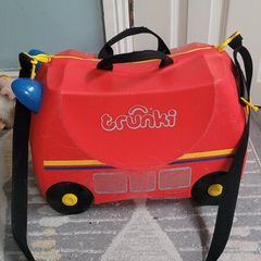 trunki kids suitcase