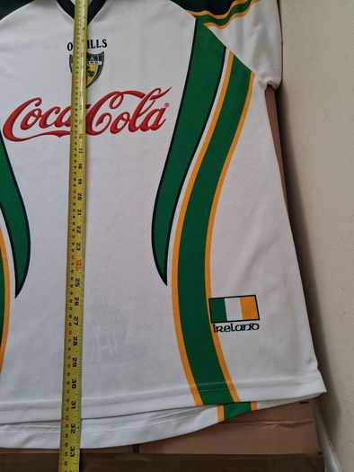 Ireland Jersey. GAA Compromise/ Aussie Rules Jersey. Official Mens Oneills Jersey. Collect In Dublin Or Receive Via Post.