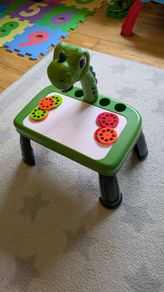 Dinosaur Drawing Projector Table