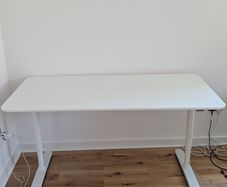 Ikea Bekant Desk (160x80 Cm)