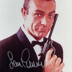 Sean Connery signed James Bond photograph with KEVIN MARTIN Authenticated COA