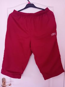 Umbro  3/4 Length Shorts XL
