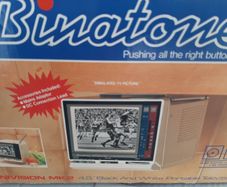 vintage mini tv from 1986