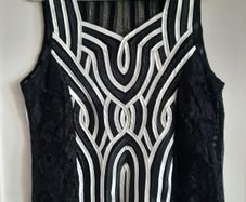 Sophie B ladies blouse top sleeveless size large or UK 14 but see last two photos for exact measurements in excellent condition with no issues RRP 65 euro in Pamela Scotts FREE STANDARD POSTAGE INCLUDED