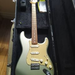 Robert Cray signature Strat