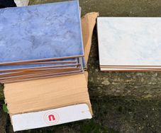 17 wall tiles