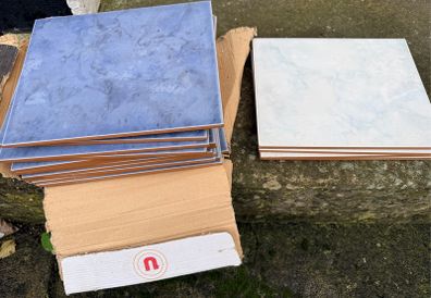 17 wall tiles