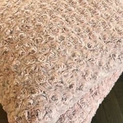 2x cushions