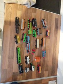 Job Lot: Vintage ERTL Thomas & Friends Die-Cast Trains & Rolling Stock
