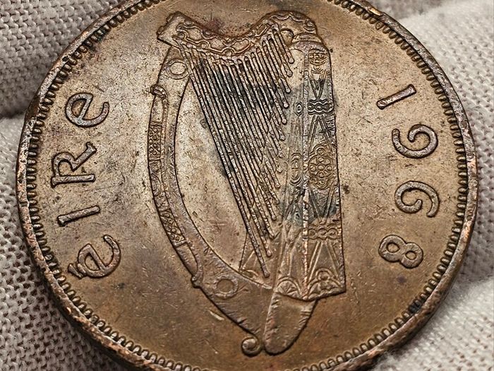 Ireland 1968 1d Penny Rare Double Fada Variety Mint Error
