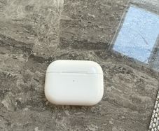 apple airpods