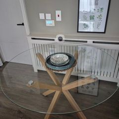 Round Glass Dining Table
