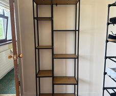 Shelving unit