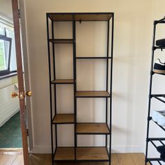 Shelving unit