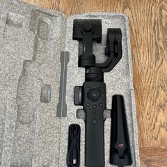 Zhiyun Smooth 4