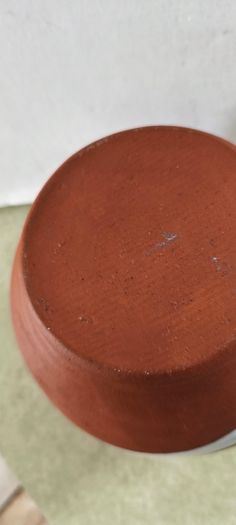 Stephen Pearce pottery vase, handcrafted in Ireland not signed terracotta body and white brushstroke detail