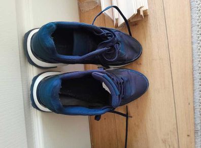 Used runners size 11 UK