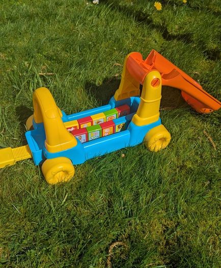 VTech Push & Ride Ultimate Alphabet Train