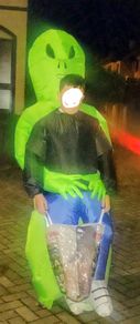 Alien costume