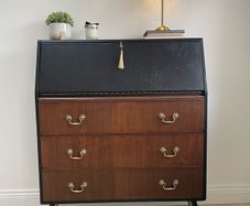 Vintage writing desk/drinks cabinet