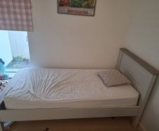 Single bed - 3ft