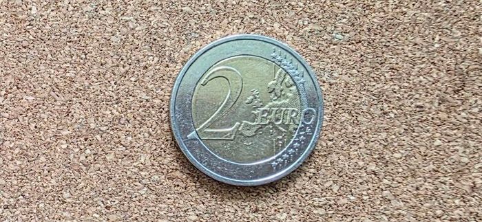 2 euro coin