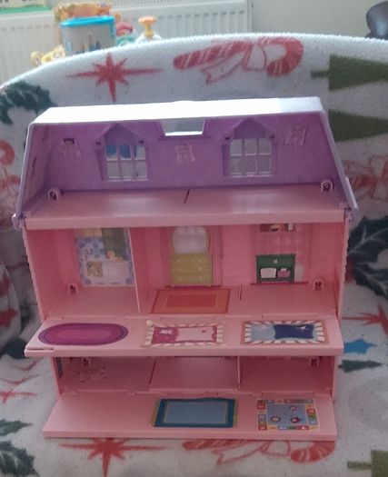 Baby in my pocket Mansion house  (845)