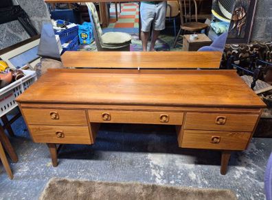 mid-century dressing table