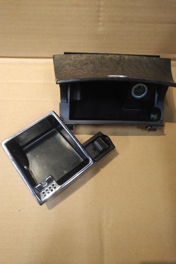 Mercedes ashtray W211 E class