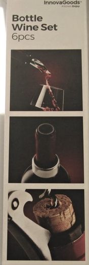 Wine Bottle Gift Set with tools