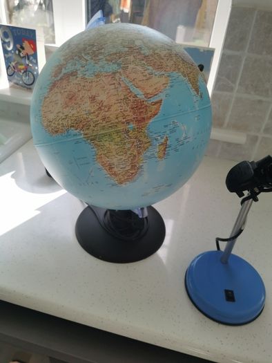 desk lamp and globe lamp