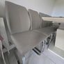 Extandable dining table with 6 chairs Image 3