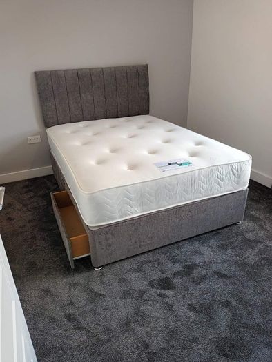 Memory Foam Orthopedic Mattress With 1500 Pocket Spring