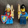 LEGO KNIGHTS : 25 Lion Soldiers vs Mercenaries and Barbarians" Image 2