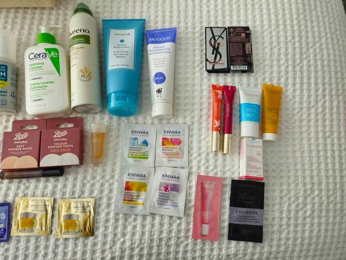 Cosmetics lot