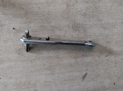 tight spot screwdriver