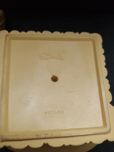 Vintage Sindy furniture