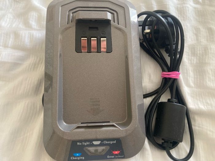 Vax bh03200uk charger