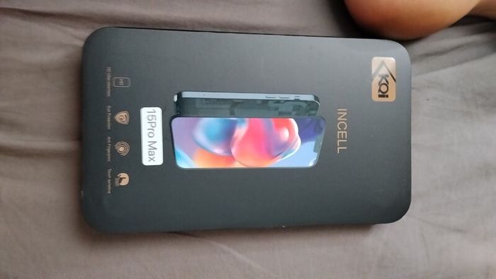15 pro max screen