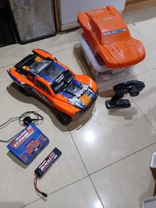 Upgraded traxxas slash 4x4 VXL + loads of spares