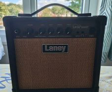 Acoustic Guitar Combo Amp