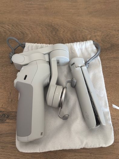 DJI Osmo Mobile SE Phone Gimbal