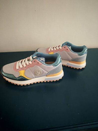 New XTI ladies trainers UK 4